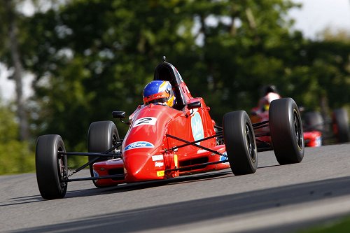 Jeroen Slaghekke kent goede afsluiter en richt zich op Formule Ford Festival